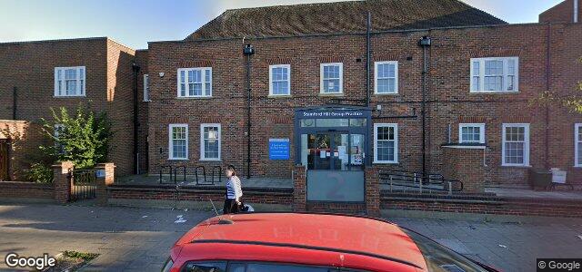 Larawan ng 2 Egerton Road sa Winnipeg, Manitoba