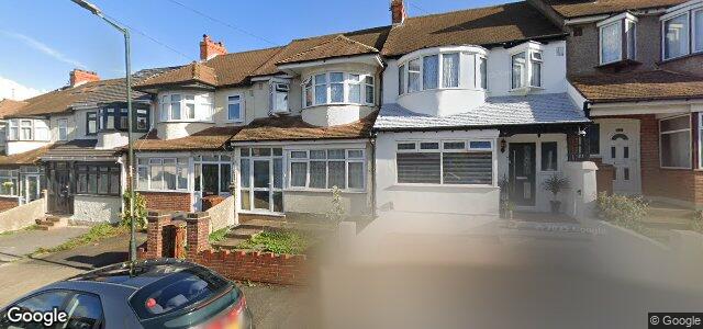 Larawan ng 21 Blenheim Avenue sa Winnipeg, Manitoba