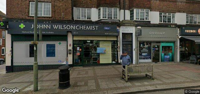 Larawan ng 21 Vivian Avenue sa Winnipeg, Manitoba