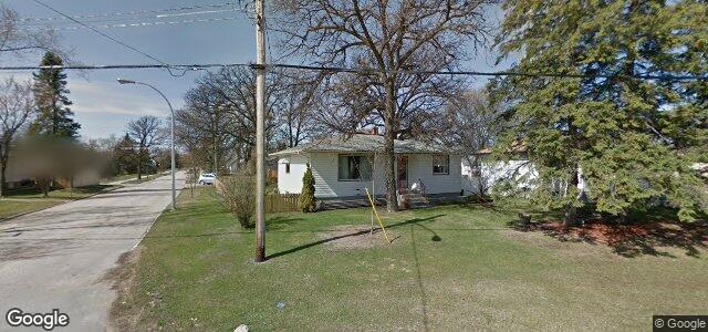 Larawan ng 240 Egerton Road sa Winnipeg, Manitoba