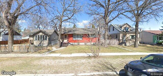 Larawan ng 295 Regal Avenue sa Winnipeg, Manitoba