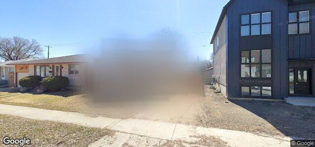 Larawan ng 30 Bank Avenue sa Winnipeg, Manitoba