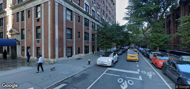 Larawan ng 32 Fifth Avenue sa Winnipeg, Manitoba