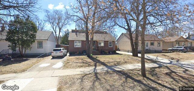 Larawan ng 322 Regal Avenue sa Winnipeg, Manitoba