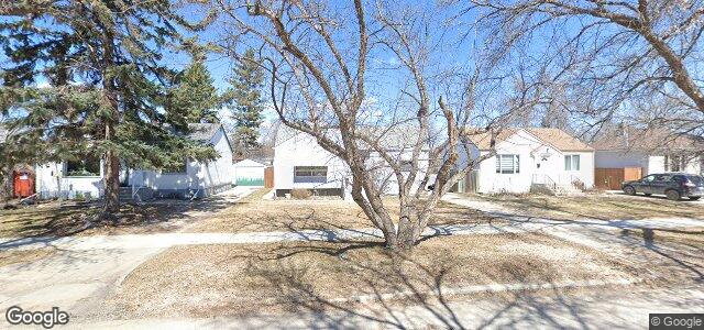 Larawan ng 327 Regal Avenue sa Winnipeg, Manitoba