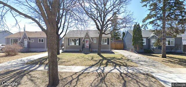 Larawan ng 328 Regal Avenue sa Winnipeg, Manitoba