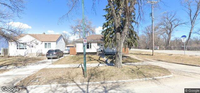 Larawan ng 331 Regal Avenue sa Winnipeg, Manitoba