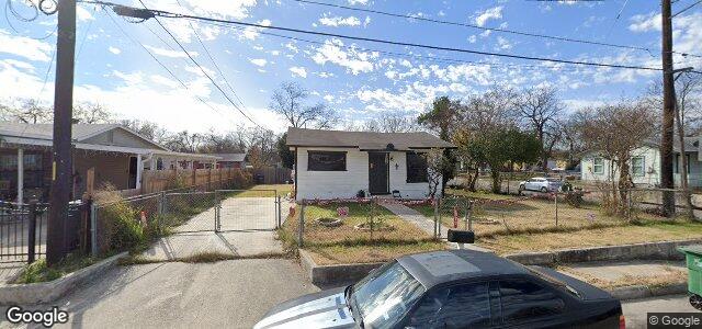 Larawan ng 34 Humboldt Avenue sa Winnipeg, Manitoba