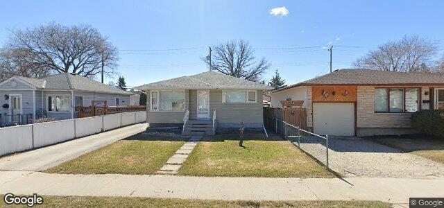 Larawan ng 38 Bank Avenue sa Winnipeg, Manitoba