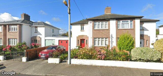 Larawan ng 39 Ellesmere Avenue sa Winnipeg, Manitoba