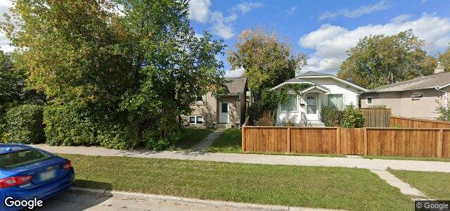 Larawan ng 41 Harrowby Avenue sa Winnipeg, Manitoba