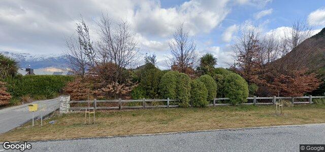 Larawan ng 42 Essex Avenue sa Winnipeg, Manitoba