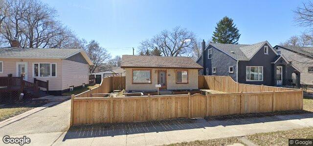 Larawan ng 46 Pilgrim Avenue sa Winnipeg, Manitoba