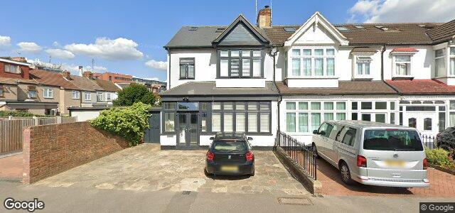 Larawan ng 50 Blenheim Avenue sa Winnipeg, Manitoba