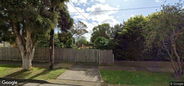 Larawan ng 50 Clonard Avenue sa Winnipeg, Manitoba