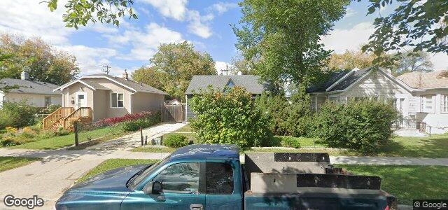 Larawan ng 51 Harrowby Avenue sa Winnipeg, Manitoba