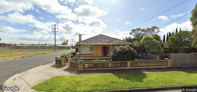 Larawan ng 52 Clonard Avenue sa Winnipeg, Manitoba