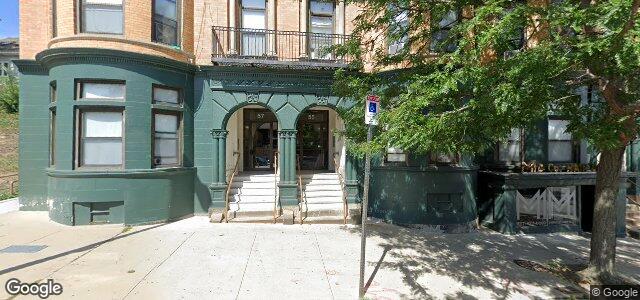 Larawan ng 55 Humboldt Avenue sa Winnipeg, Manitoba