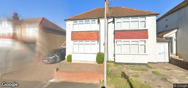 Larawan ng 60 Haig Avenue sa Winnipeg, Manitoba