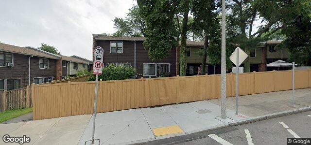 Larawan ng 62 Humboldt Avenue sa Winnipeg, Manitoba