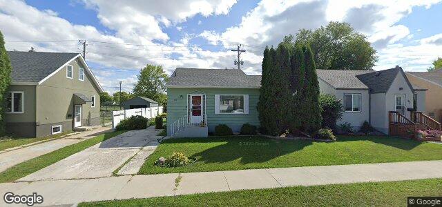 Larawan ng 64 Harrowby Avenue sa Winnipeg, Manitoba