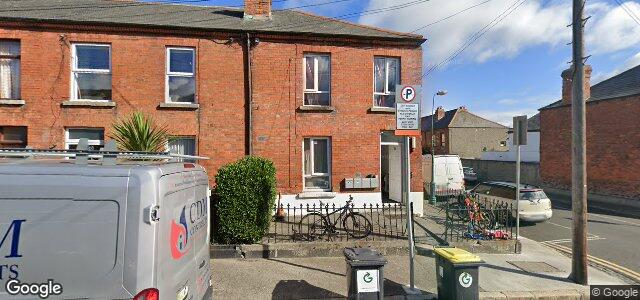 Larawan ng 69 Ellesmere Avenue sa Winnipeg, Manitoba