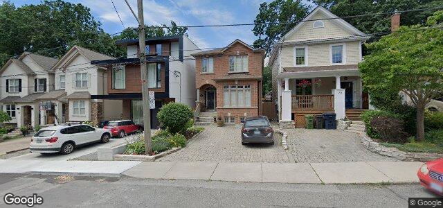 Larawan ng 70 Haig Avenue sa Winnipeg, Manitoba