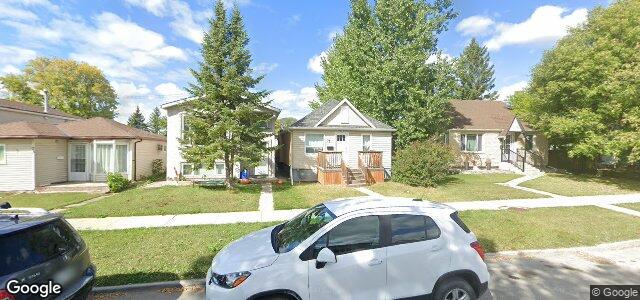 Larawan ng 77 Harrowby Avenue sa Winnipeg, Manitoba
