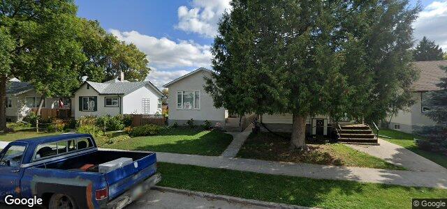Larawan ng 82 Morier Avenue sa Winnipeg, Manitoba
