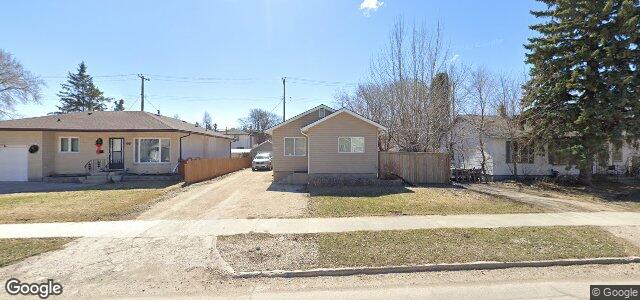 Larawan ng 86 Bank Avenue sa Winnipeg, Manitoba