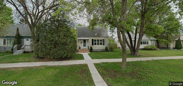 Larawan ng 90 Blenheim Avenue sa Winnipeg, Manitoba