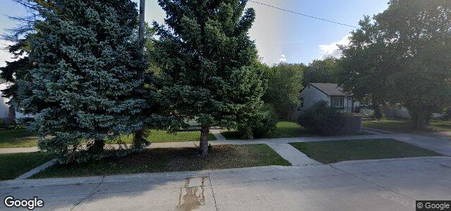 Larawan ng 92 Carriere Avenue sa Winnipeg, Manitoba