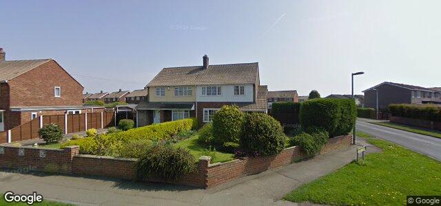 Larawan ng 92 Pilgrim Avenue sa Winnipeg, Manitoba