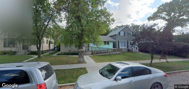 Larawan ng 96 Vivian Avenue sa Winnipeg, Manitoba