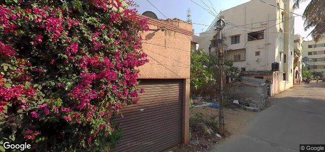 Larawan ng 99 Bank Avenue sa Winnipeg, Manitoba