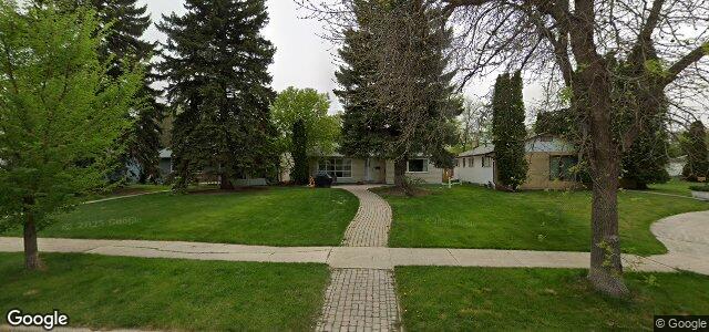 Larawan ng 528 Wilton Bay sa Winnipeg, Manitoba