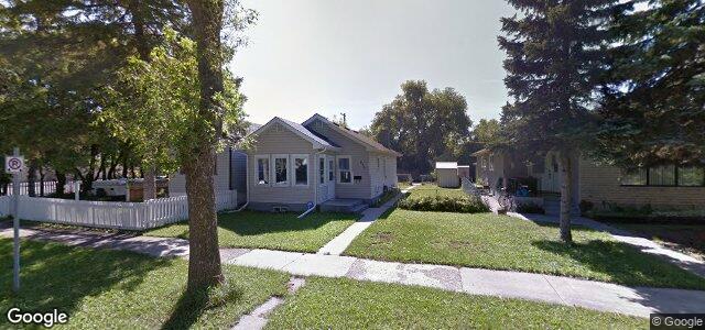 Larawan ng 876 Hector Avenue sa Winnipeg, Manitoba