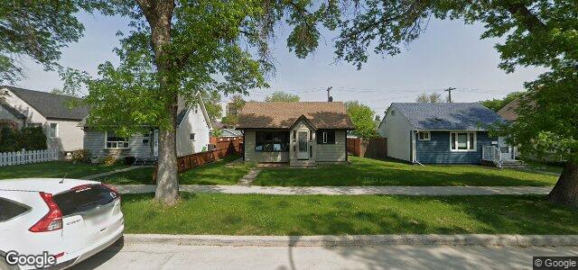 Larawan ng 929 Carter Avenue sa Winnipeg, Manitoba