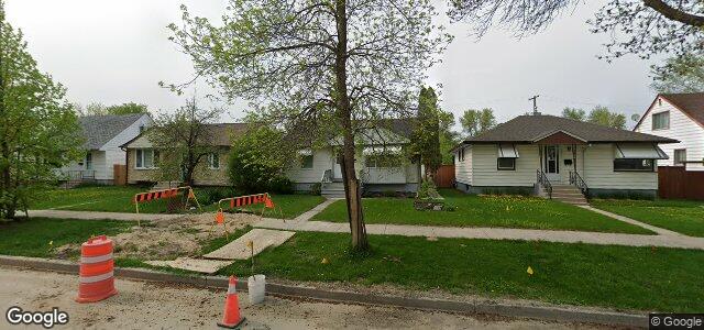 Larawan ng 945 Hector Avenue sa Winnipeg, Manitoba