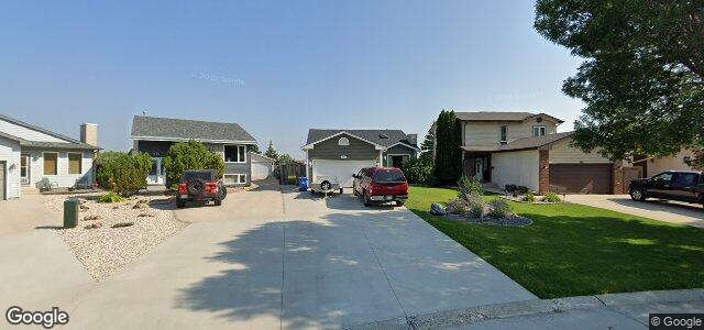 Larawan ng 100 Skowron Crescent sa Winnipeg, Manitoba