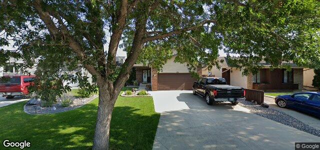 Larawan ng 104 Skowron Crescent sa Winnipeg, Manitoba
