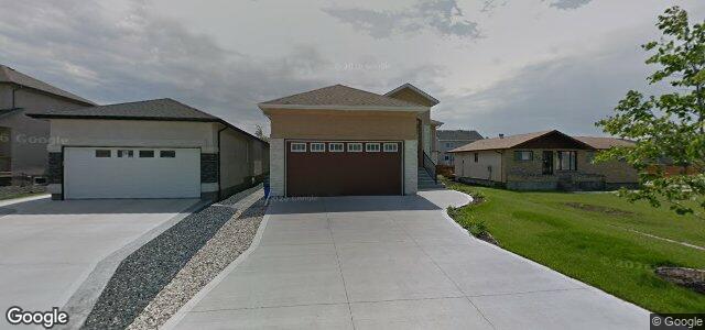 Larawan ng 108 Perfanick Drive sa Winnipeg, Manitoba