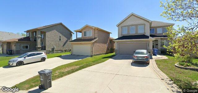 Larawan ng 126 Rutledge Crescent sa Winnipeg, Manitoba