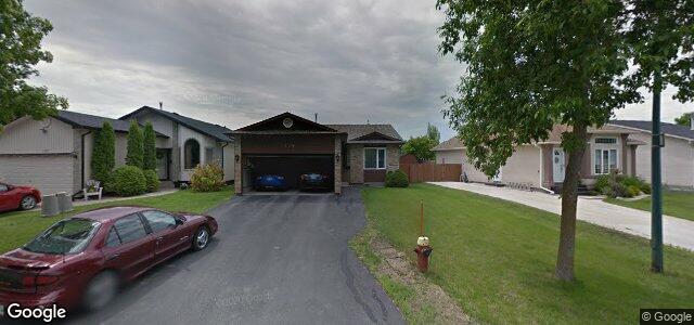 Photo of 129 Skowron Crescent in Winnipeg, Manitoba