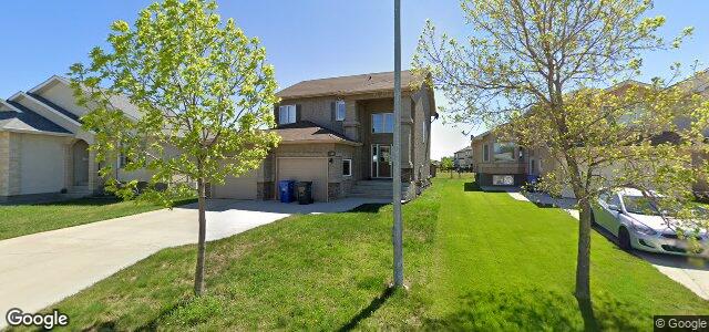 Larawan ng 130 Rutledge Crescent sa Winnipeg, Manitoba