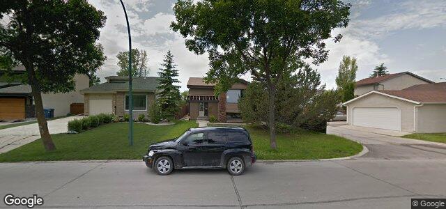 Larawan ng 14 Filbert Crescent sa Winnipeg, Manitoba