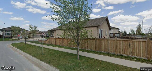 Larawan ng 140 Reg Wyatt Way sa Winnipeg, Manitoba