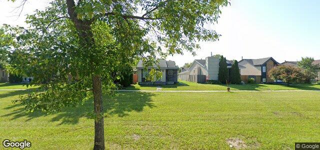 Larawan ng 1618 Concordia Avenue E sa Winnipeg, Manitoba