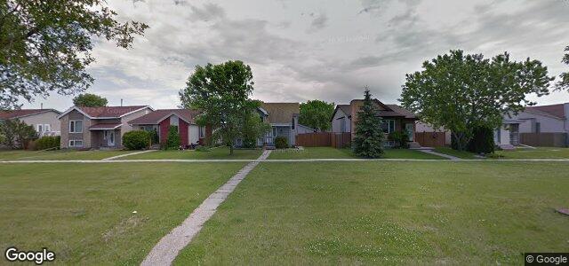 Larawan ng 1626 Concordia Avenue E sa Winnipeg, Manitoba