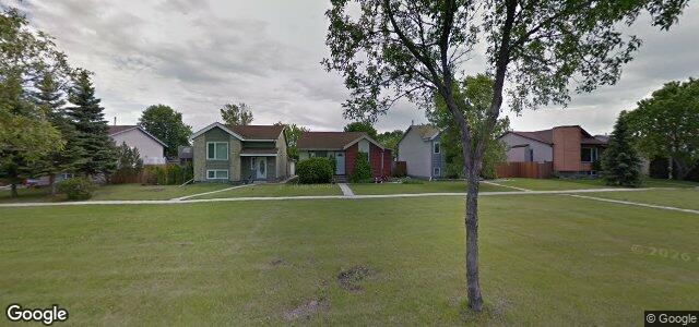 Larawan ng 1630 Concordia Avenue E sa Winnipeg, Manitoba